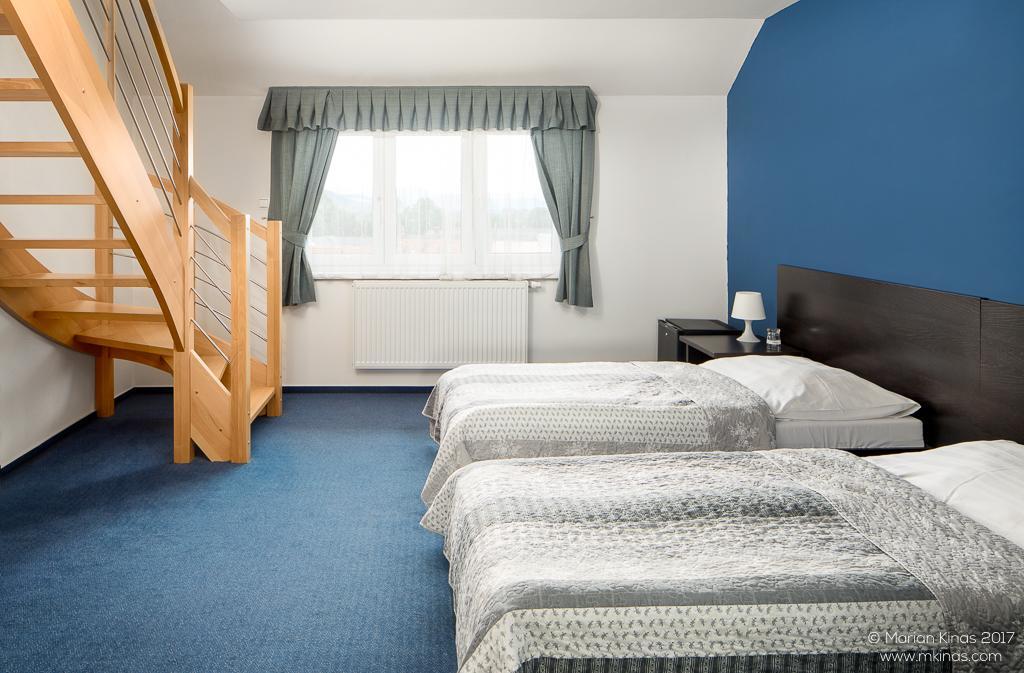 Žiar nad Hronom Garni Hotel Fellini מראה חיצוני תמונה